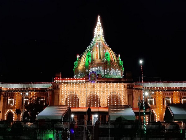 UP Vidhan Bhawan decked up for Independence Day celebrations. [Photo/ANI]