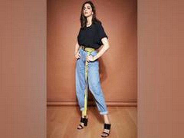 Actor Deepika Padukone (Image Source: Instagram)