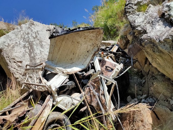 The incident took place on the Tuesday morning when an SUV carrying four people fell into a deep gorge near Jhakari area. 