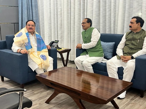 Madhya Pradesh Chief Minister Shivraj Singh Chouhan meets BJP national president JP Nadda (Photo/Twitter)