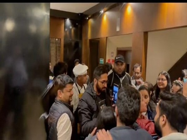 Ayushmann Khurrana meeting fans at the hotel 