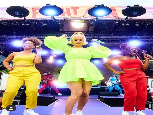 Katy Perry at Australian Benefit Concert in Bright, Australia (Image courtesy: Instagram) 