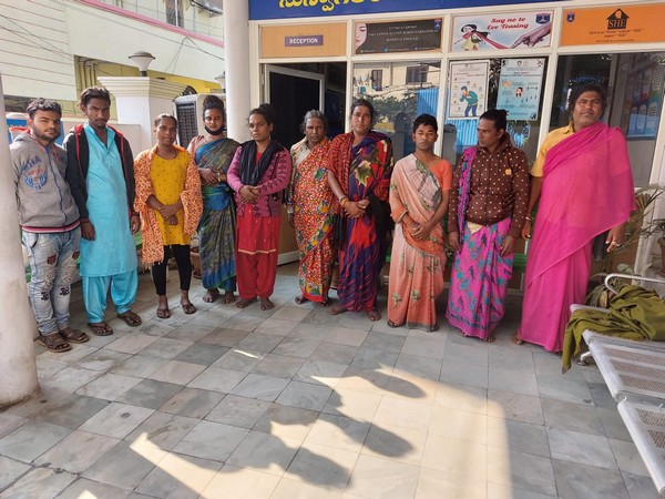 Telangana police arrest 8 transgenders and two male autorickshaw drivers for extortion (Photo/ANI)