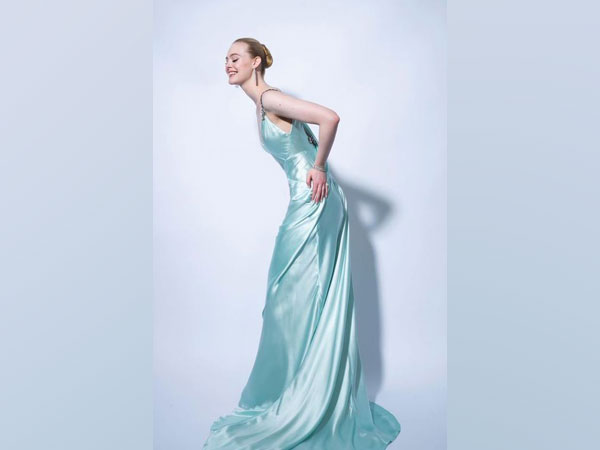 Elle Fanning (Image Source: Instagram)