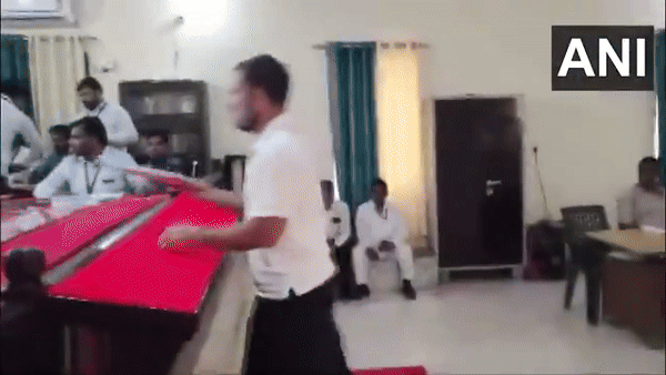 Congress MP Rahul Gandhi files nomination from Raebareli. (Photo/ANI)