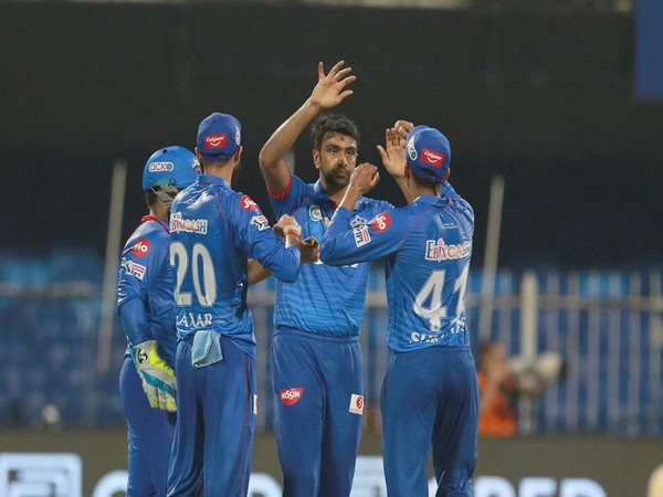 Delhi Capitals spinner Ravichandran Ashwin along with teammates (Photo/ iplt20.com)