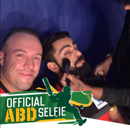 Former South Africa player AB de Villiers clicking selfie with Virat Kohli using ABDCam sticker