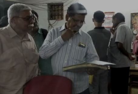Anti-Corruption Bureau (ACB) officials raiding Nuzividu sub-registrar office in Andhra Pradesh on Wednesday. (Photo/ANI)