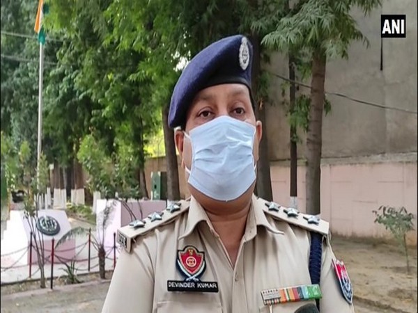 ACP (East) Devinder Chaudhary speaking in Ludhiana. photo/ANI