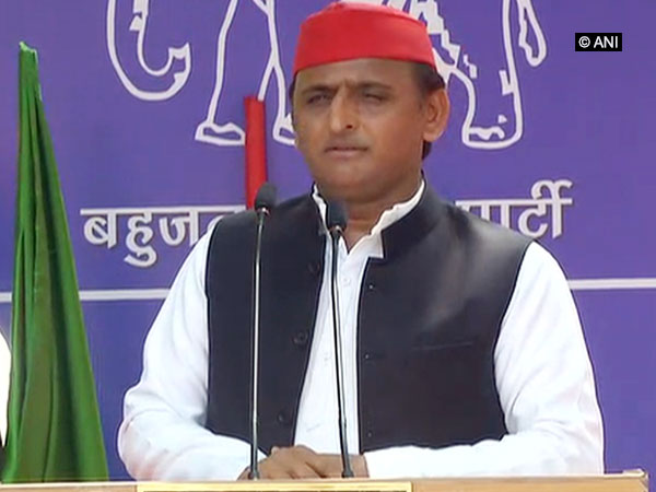 Former UP Chief Minister Akhilesh Yadav addressing public meeting in Lucknow Photo/ANI