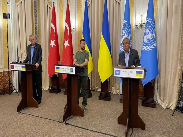 From left to right: Recep Tayyip Erdogan, Volodymyr Zelenskyy and Antonio Guterres (Photo: Twitter// @UN_Spokesperson)