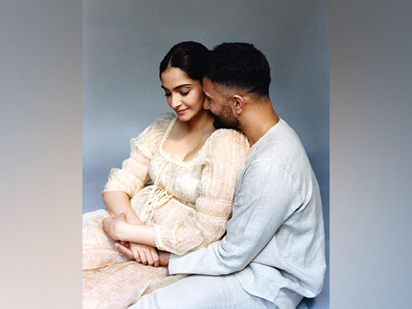 Sonam Kapoor and Anand Ahuja (Image source: Instagram)