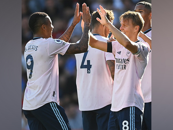 Arsenal players celebrating. (Photo- Arsenal Twitter)