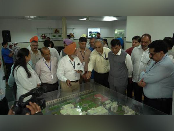 Mansukh Mandaviya visits PGIMER Satellite Centre in Punjab's Sangrur (Picture credit: PIB)