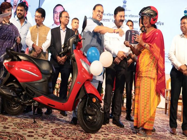 Assam CM Himanta Biswa Sarma distributes 6,670 scooters under Rural Livelihood Mission's Sakhi Express scheme (Photo/ANI)