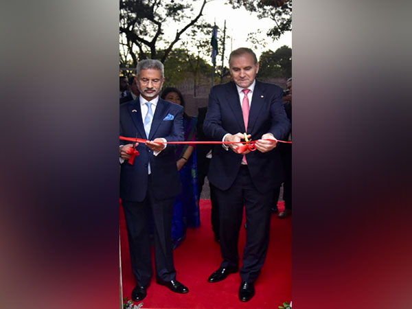 Jaishankar jointly inaugurated Indian Embassy in Asuncion with his Paraguay counterpart Julio Cesar Arriola. (Photo: Twitter)