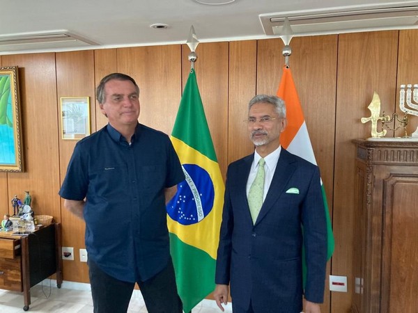 EAM Jaishankar conveys PM Modi's greetings to Brazilian President Jair Bolsonaro (Photo: Twitter/@DrSJaishankar)