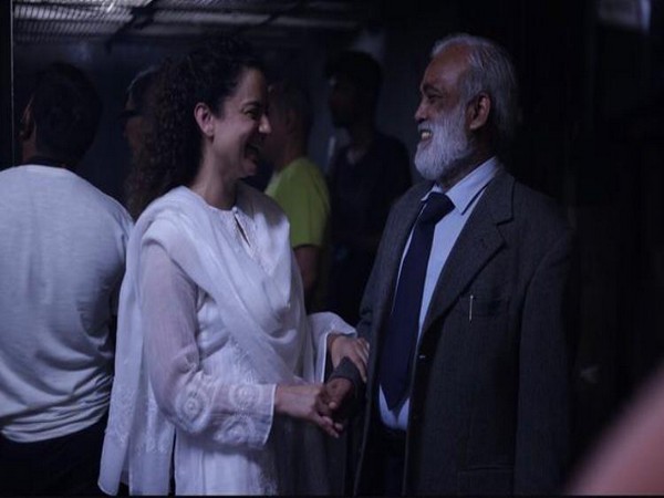 Kangana Ranaut with guru Arvind Gaur (Image Source: Instagram)