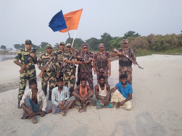 Border Security Force (BSF) Personnel detained five Bangladeshi nationals in Assam (Photo/ANI)