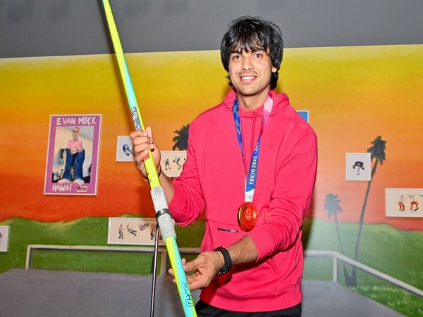 Neeraj Chopra gifts his Tokyo gold medal winning javelin to Olympic Museum (Photo credit: Twitter@@Neeraj_chopra1)