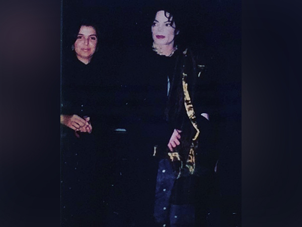 Farah Khan with Michael Jackson (Image Source: Instagram)