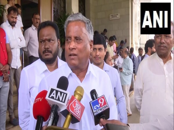 Karnataka minister V. Somanna (Photo/ANI)