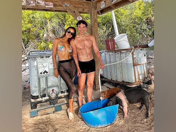 Irina Shayk and Bradley Cooper (Source: Instagram)