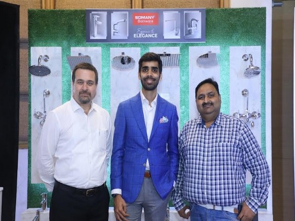 Srivastsa Somany in the middle