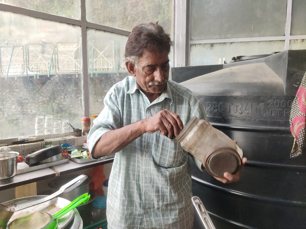Devendra Kumar alias DK, who sells tea at Congress headquarters in Shimla applied for ticket for the Assembly elections. (Photo/ANI)
