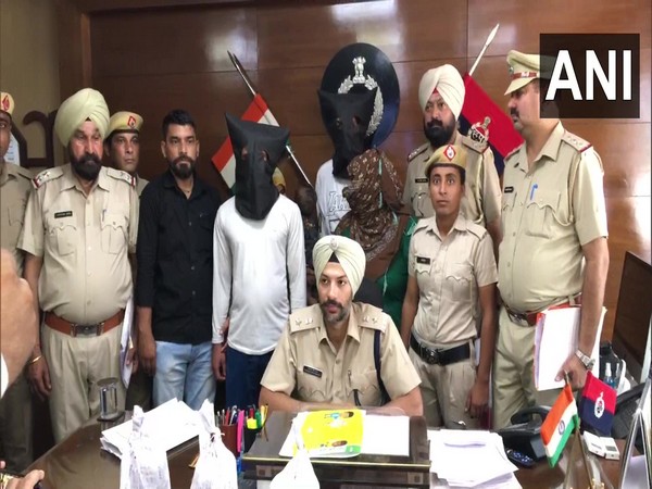 Ambala Police with 4 accused (File photo/ANI)