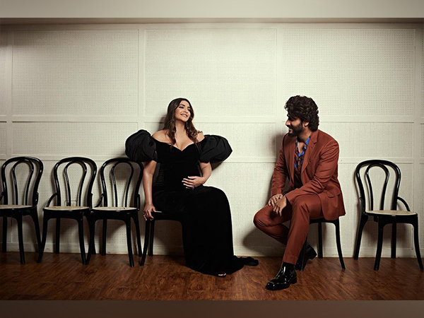 Arjun Kapoor and Sonam Kapoor (Image source: Instagram)