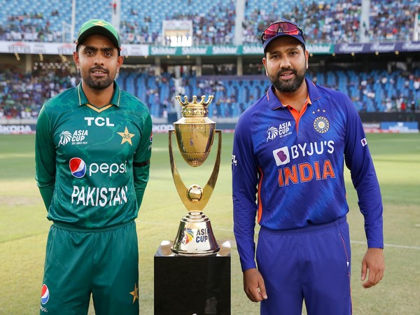 Babar Azam and Rohit Sharma (Photo: BCCI/ Twitter)