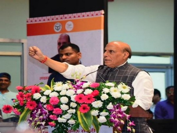 Defence Minister Rajnath Singh (Photo:Twitter/Rajnath Singh)