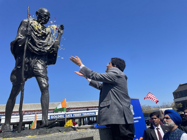 Union Commerce and Industry Minister Piyush Goyal pays floral tribute to Mahatma Gandhi in San Francisco.