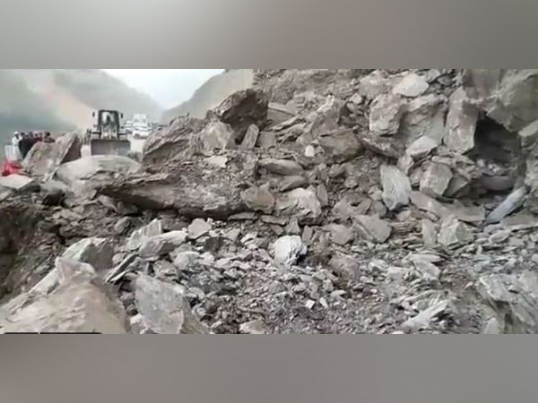 Visual from the spot (Photo: Jammu and Kashmir Traffic Police)