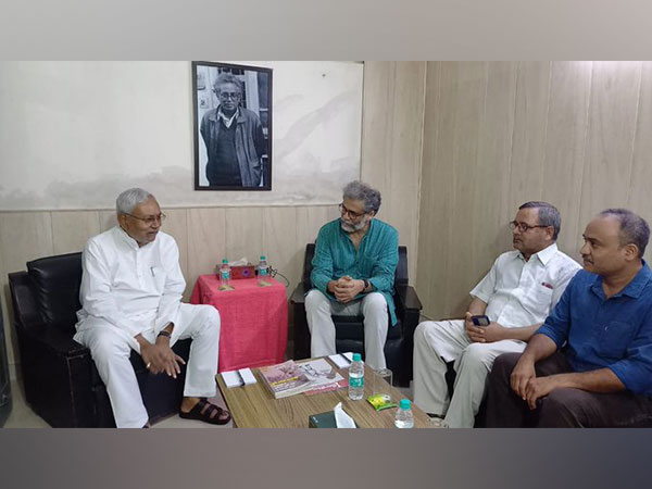 Bihar CM Nitish Kumar with CPI (ML) General Secretary in Delhi (Photo/ANI)