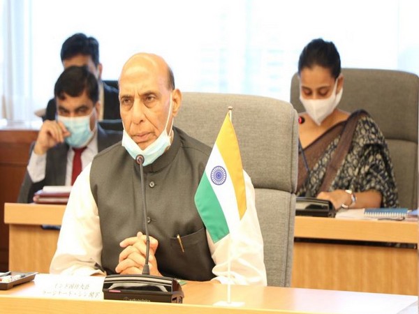 Rajnath Singh held bilateral talks with Japanese counterpart Yasukazu Hamada in Tokyo (Photo: Twitter/@rajnathsingh)
