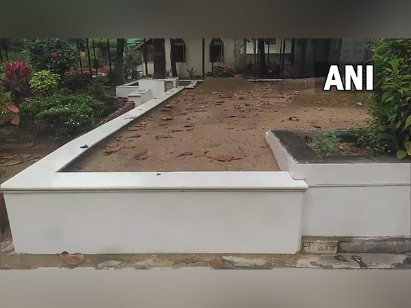 Yakub Memon's grave in the Bada Qabrastan of Mumbai