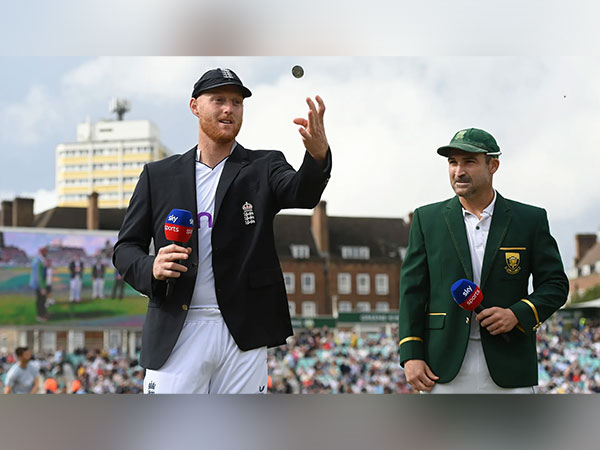 Ben Stokes and Dean Elgar (Photo: ICC)