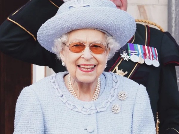 Queen Elizabeth II (Image Source: Instagram & Twitter)