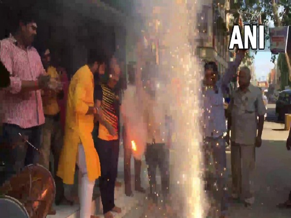Visual of celebration by the Hindu side after the court verdict (Photo:ANI)
