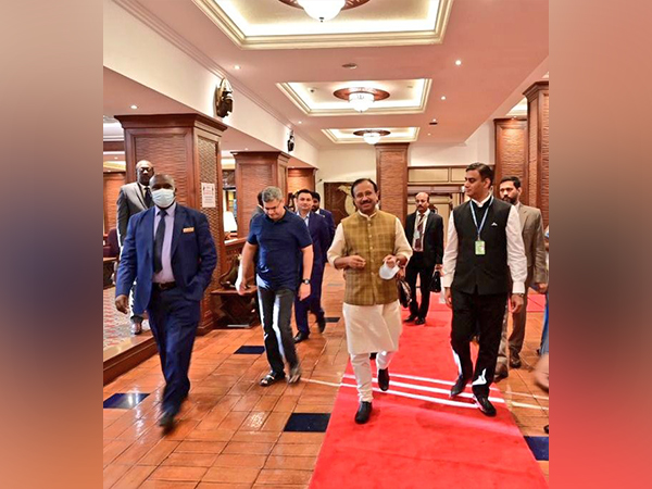 MoS MEA, V Muraleedharan reaches Nairobi, Kenya. (Photo Credit - Twitter/V Muraleedharan)