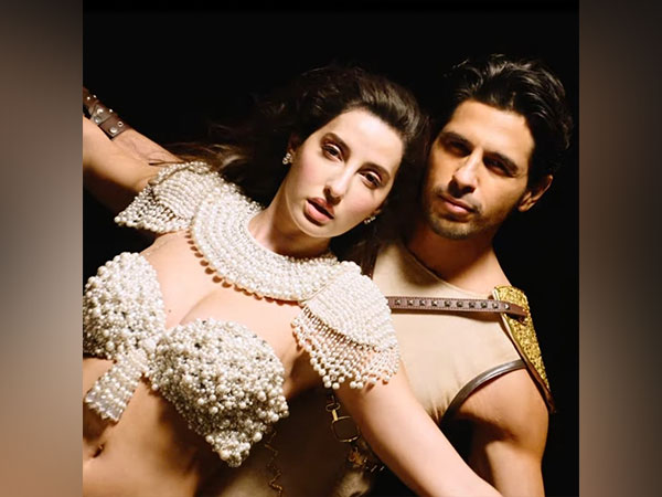 Sidharth Malhotra, Nora Fatehi (Image source: Twitter)