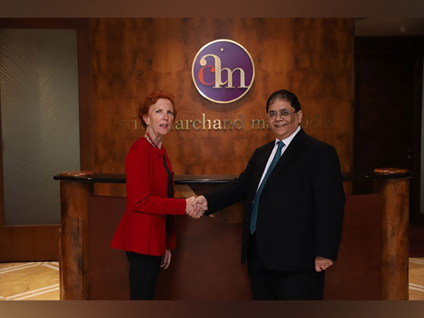 Cyril Shroff, Managing Partner, Cyril Amarchand Mangaldas with Jan Royall, Principal, Somerville College, Oxford University