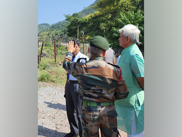 J-K Lt Guv Manoj Sinha reviews security situation along border in Poonch (Photo:ANI)