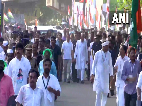 Visuals of Bharat Jodo Yatra in Kerala's Kollam (Photo/ANI)