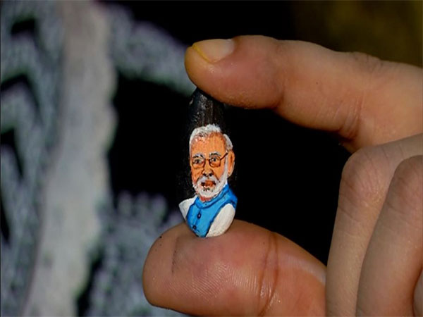 Miniature portrait of Prime Minister Narendra Modi by an artist(Photo/ANI)