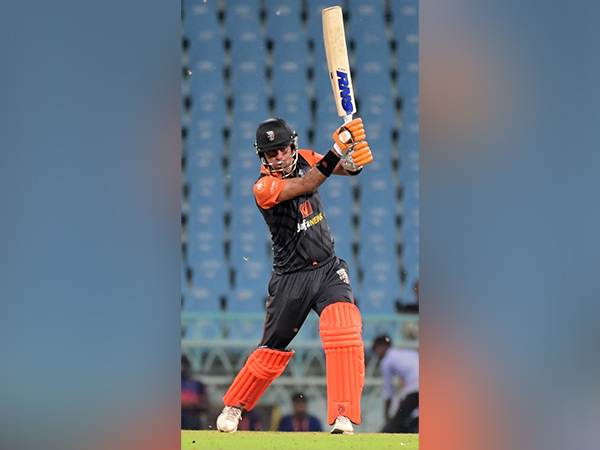 Mohammad Kaif of Manipal Tigers in action against Bhilwara Kings in LLC-2 (Image: LLC Media)
