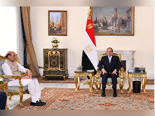 Rajnath Singh calls on Egyptian President Abdel Fattah El-Sisi in Cairo (Photo/Twitter)