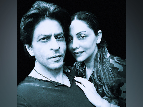 Gauri Khan and Shah Rukh Khan (Image source: Instagram)